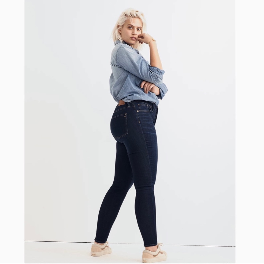 Madewell 9” High Rise Skinny Jeans in Larkspur Petite